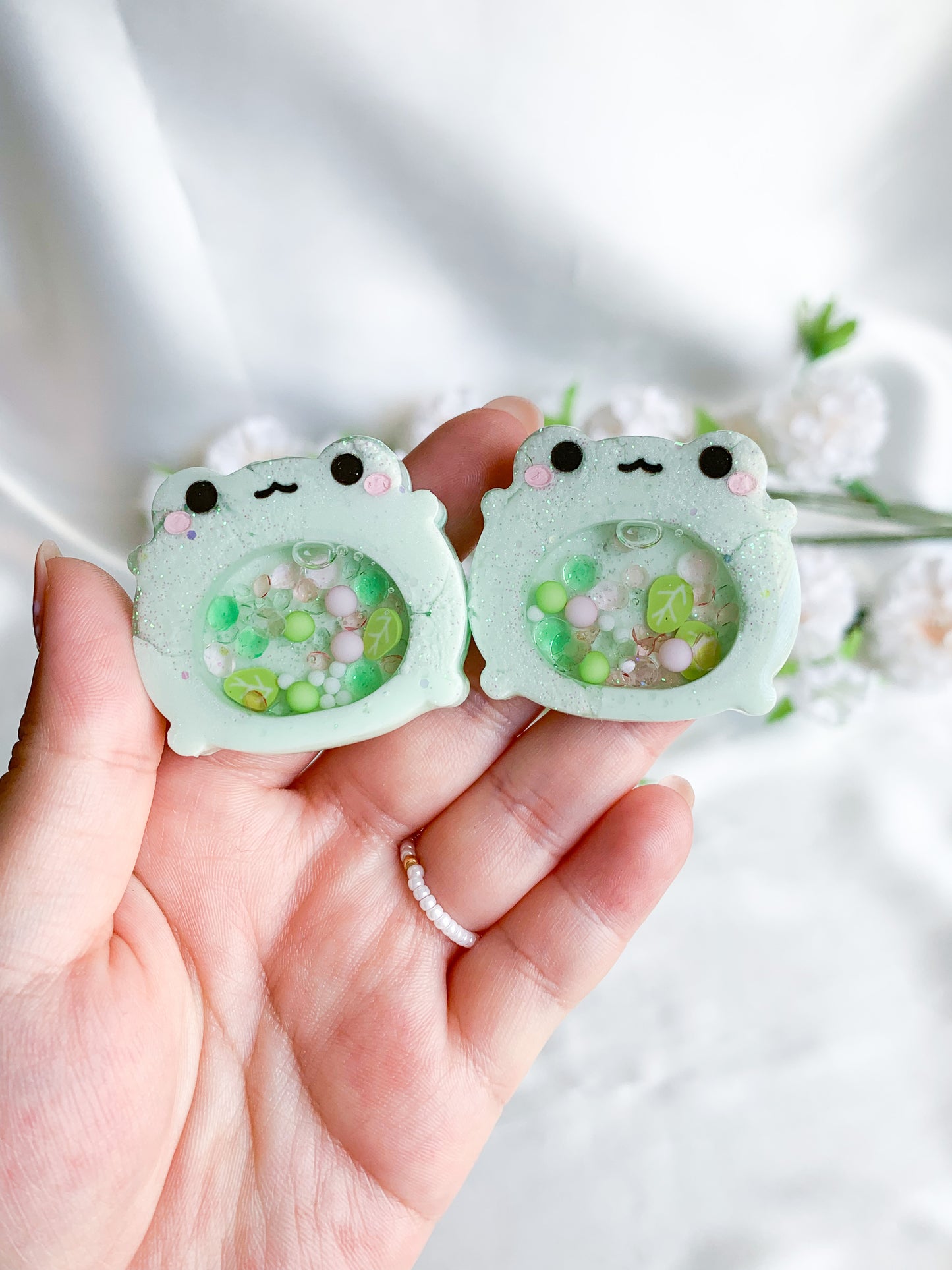 Kawaii Froggy Shakers